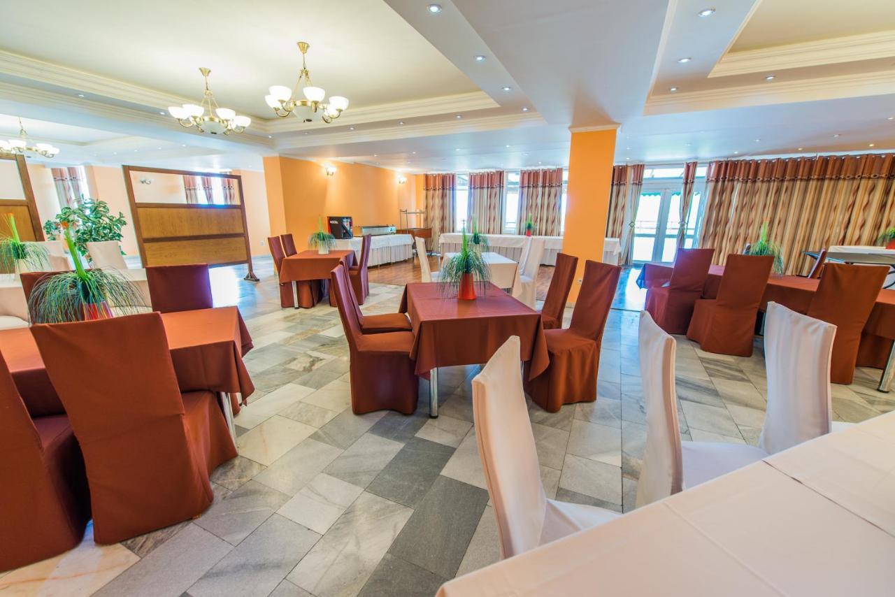 Hotel Merkur Kaluza Bagian luar foto