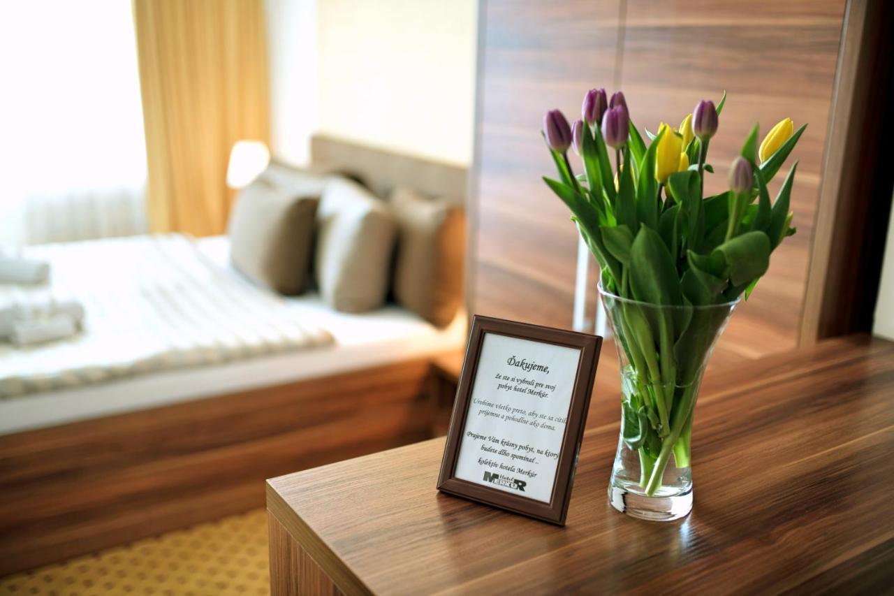 Hotel Merkur Kaluza Bagian luar foto